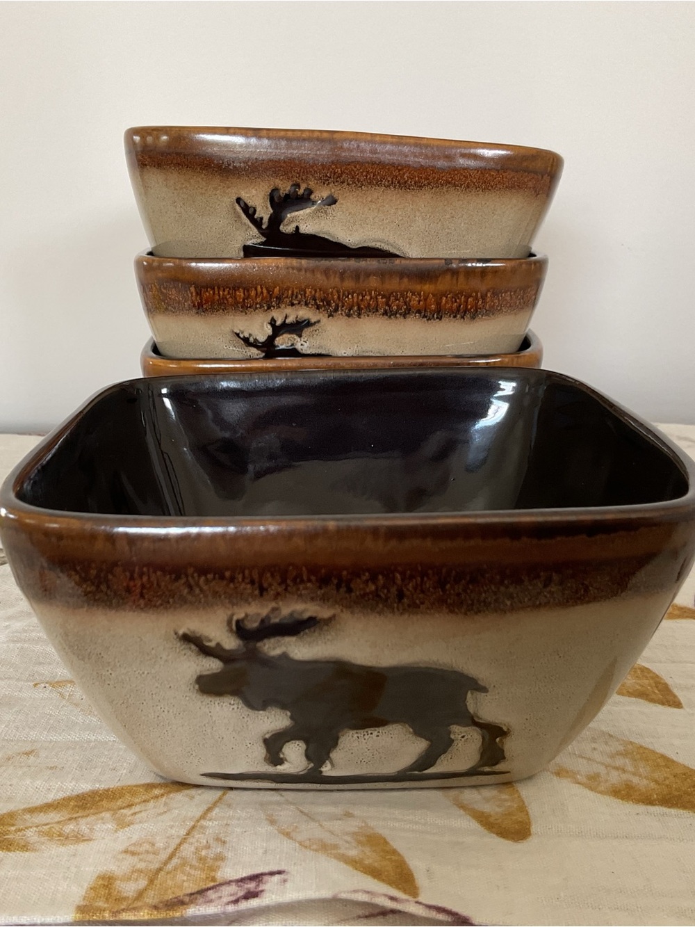 NWT Woodland Home Studio Lodge Cabin Rustic Moose Trees Bowls, Set of 4